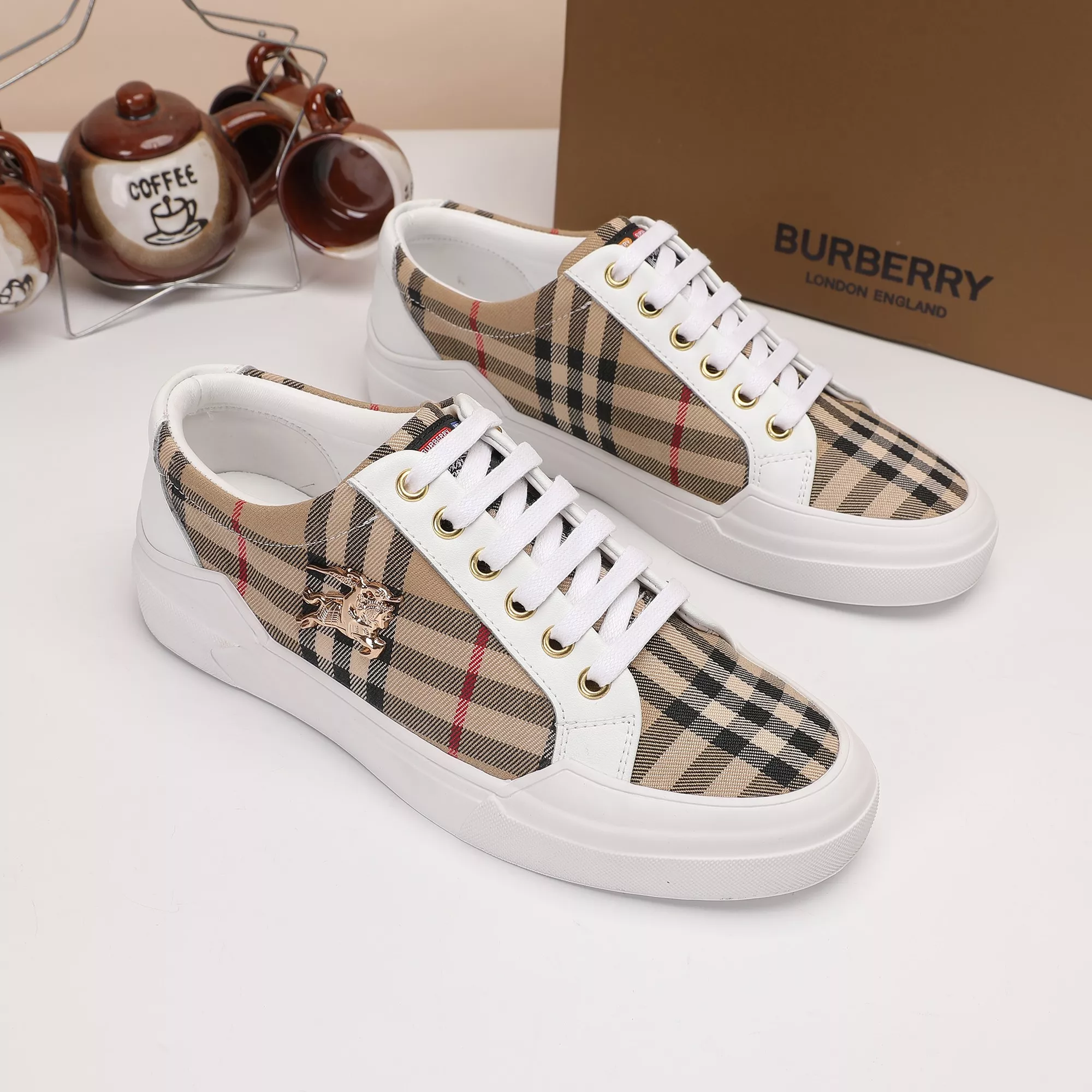 burberry decontractees chaussures pour homme s_1273a534